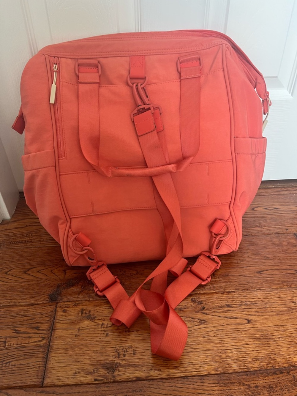 FWD Frame Tote backpack - Picture 2 of 3